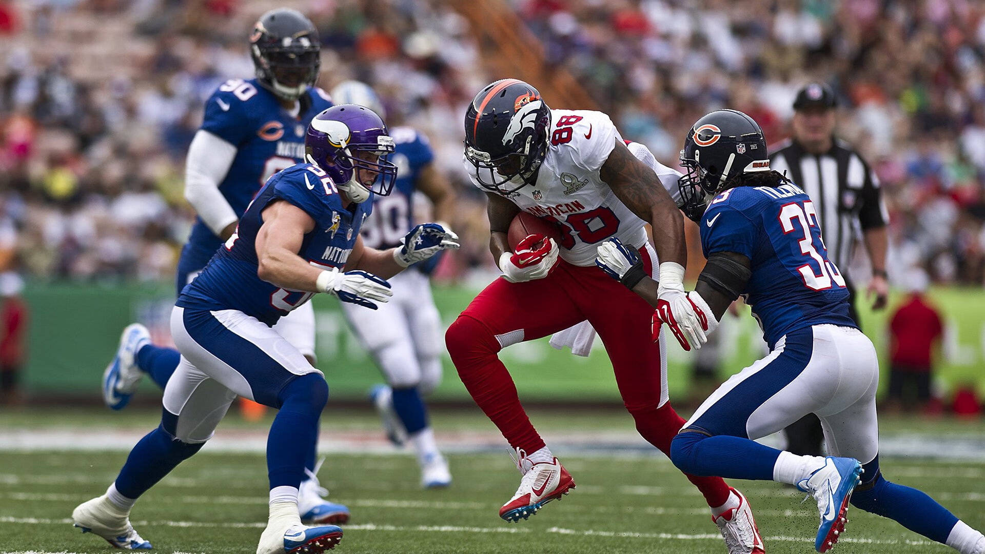 阿利松在对阵阿森纳的比赛中扑出关键点球，阿利松还是阿利森