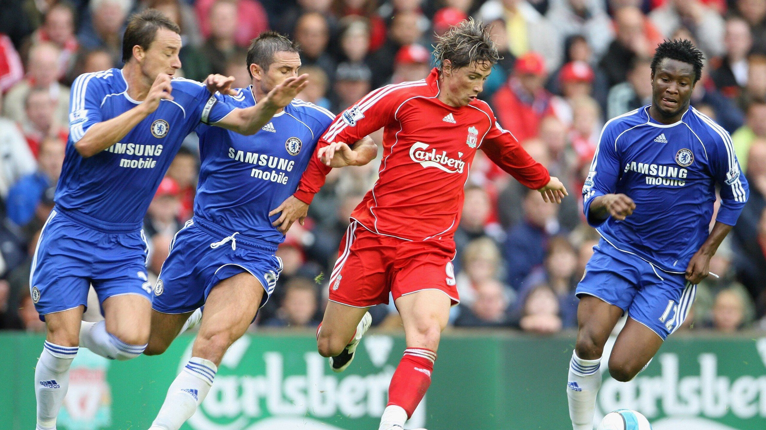 阿根廷队新星恩佐·费尔南德斯表现亮眼，备受关注，费尔南多阿根廷总统